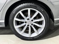USED 2015 65 VOLKSWAGEN PASSAT 2.0 TDI BlueMotion Tech R-Line Estate 5dr Diesel DSG Euro 6 (s/s) (190 ps) 