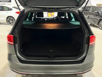 USED 2015 65 VOLKSWAGEN PASSAT 2.0 TDI BlueMotion Tech R-Line Estate 5dr Diesel DSG Euro 6 (s/s) (190 ps) 