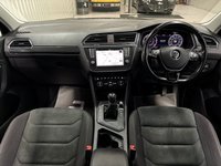 USED 2017 17 VOLKSWAGEN TIGUAN 2.0 TDI BlueMotion Tech SEL SUV 5dr Diesel Manual Euro 6 (s/s) (150 ps) Panoramic | Heated Massage seat