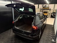 USED 2017 17 VOLKSWAGEN TIGUAN 2.0 TDI BlueMotion Tech SEL SUV 5dr Diesel Manual Euro 6 (s/s) (150 ps) Panoramic | Heated Massage seat