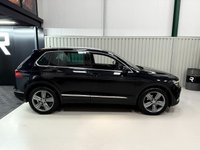 USED 2017 17 VOLKSWAGEN TIGUAN 2.0 TDI BlueMotion Tech SEL SUV 5dr Diesel Manual Euro 6 (s/s) (150 ps) Panoramic | Heated Massage seat