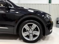 USED 2017 17 VOLKSWAGEN TIGUAN 2.0 TDI BlueMotion Tech SEL SUV 5dr Diesel Manual Euro 6 (s/s) (150 ps) Panoramic | Heated Massage seat