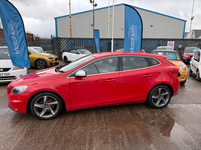 2015 VOLVO V40 1.6 D2 R-Design Hatchback 5dr Diesel Manual Euro 5 (s/s) (115 ps) - Photo 6