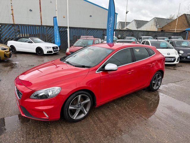2015 VOLVO V40 1.6 D2 R-Design Hatchback 5dr Diesel Manual Euro 5 (s/s) (115 ps) - Photo 7