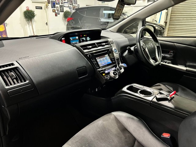 View our TOYOTA PRIUS+