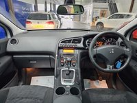 USED 2013 13 PEUGEOT 3008 2.0 HDi Allure SUV 5dr Diesel Auto Euro 5 (163 ps) P.Sensors, Cruise Control, A/C