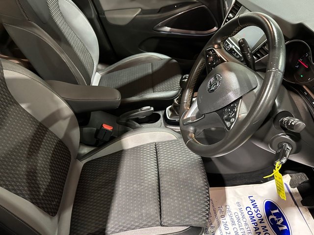 View our VAUXHALL CROSSLAND X