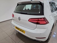 USED 2019 19 VOLKSWAGEN E-GOLF 35.8kWh e-Golf Hatchback 5dr Electric Auto (136 ps) 