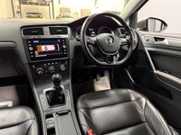 USED 2018 18 VOLKSWAGEN GOLF 1.4 TSI SE Nav Hatchback 5dr Petrol Manual Euro 6 (s/s) (125 ps) Full VW History | Sensors | DAB