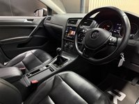 USED 2018 18 VOLKSWAGEN GOLF 1.4 TSI SE Nav Hatchback 5dr Petrol Manual Euro 6 (s/s) (125 ps) Full VW History | Sensors | DAB