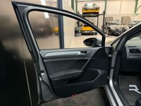 USED 2018 18 VOLKSWAGEN GOLF 1.4 TSI SE Nav Hatchback 5dr Petrol Manual Euro 6 (s/s) (125 ps) Full VW History | Sensors | DAB
