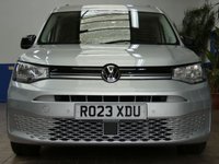 USED 2023 23 VOLKSWAGEN CADDY MAXI 2.0 TDI Life MPV 5dr Diesel DSG Euro 6 (s/s) (122 ps) 7 SEATS ANDROID APPLE CARPLAY AIR CON CRUISE CONTROL PARKING SENSORS 1 OWNER VW SERVICE HISTORY VW WARRANTY