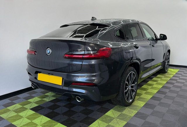 2019 BMW X4 - Photo 2