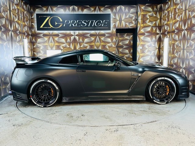 2011 NISSAN GT-R 3.8 V6 Premium Edition Auto 4WD Euro 5 2dr - Photo 9