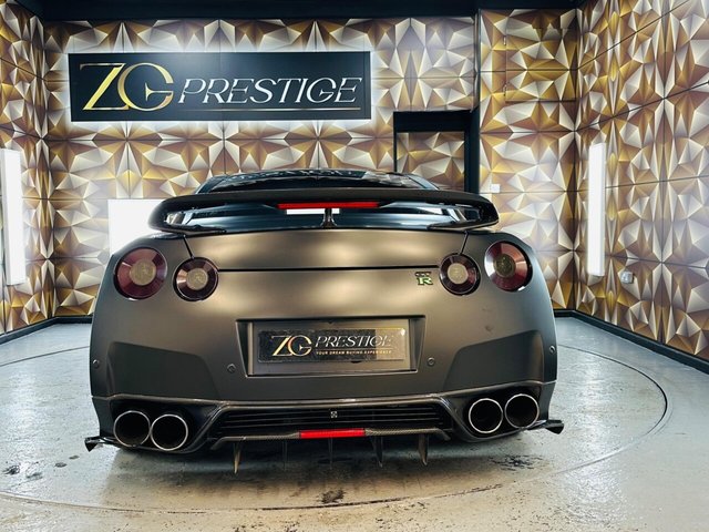 2011 NISSAN GT-R 3.8 V6 Premium Edition Auto 4WD Euro 5 2dr - Photo 3