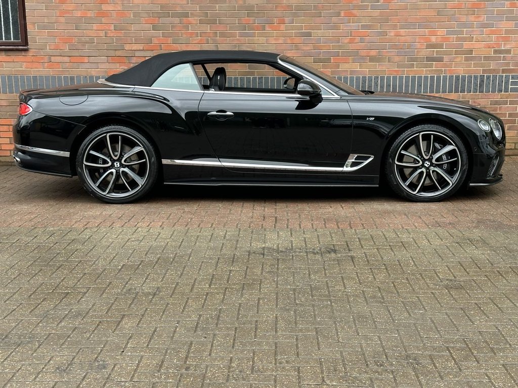 USED 2021 71 BENTLEY CONTINENTAL 4.0 V8 GTC Convertible 2dr Petrol Auto 4WD Euro 6 (s/s) (550 ps) BENTLEY WARRANTY JANUARY 2026