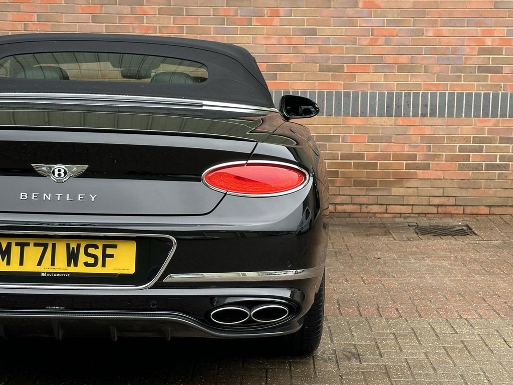 USED 2021 71 BENTLEY CONTINENTAL 4.0 V8 GTC Convertible 2dr Petrol Auto 4WD Euro 6 (s/s) (550 ps) BENTLEY WARRANTY JANUARY 2026