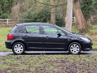 USED 2006 56 PEUGEOT 307 1.6 16v S Hatchback 5dr Petrol Manual (174 g/km, 110 bhp) 