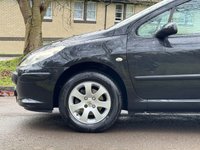 USED 2006 56 PEUGEOT 307 1.6 16v S Hatchback 5dr Petrol Manual (174 g/km, 110 bhp) 