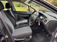 USED 2006 56 PEUGEOT 307 1.6 16v S Hatchback 5dr Petrol Manual (174 g/km, 110 bhp) 