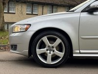 USED 2011 11 VOLVO V50 1.6 D2 R-Design Estate 5dr Diesel Manual Euro 5 (115 ps) 