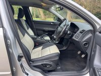 USED 2011 11 VOLVO V50 1.6 D2 R-Design Estate 5dr Diesel Manual Euro 5 (115 ps) 