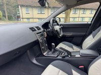 USED 2011 11 VOLVO V50 1.6 D2 R-Design Estate 5dr Diesel Manual Euro 5 (115 ps) 