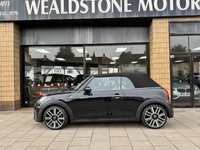 USED 2022 22 MINI CONVERTIBLE 2.0 Cooper S Exclusive Convertible 2dr Petrol Steptronic Euro 6 (s/s) (178 ps) Rear Camera / Park Assist