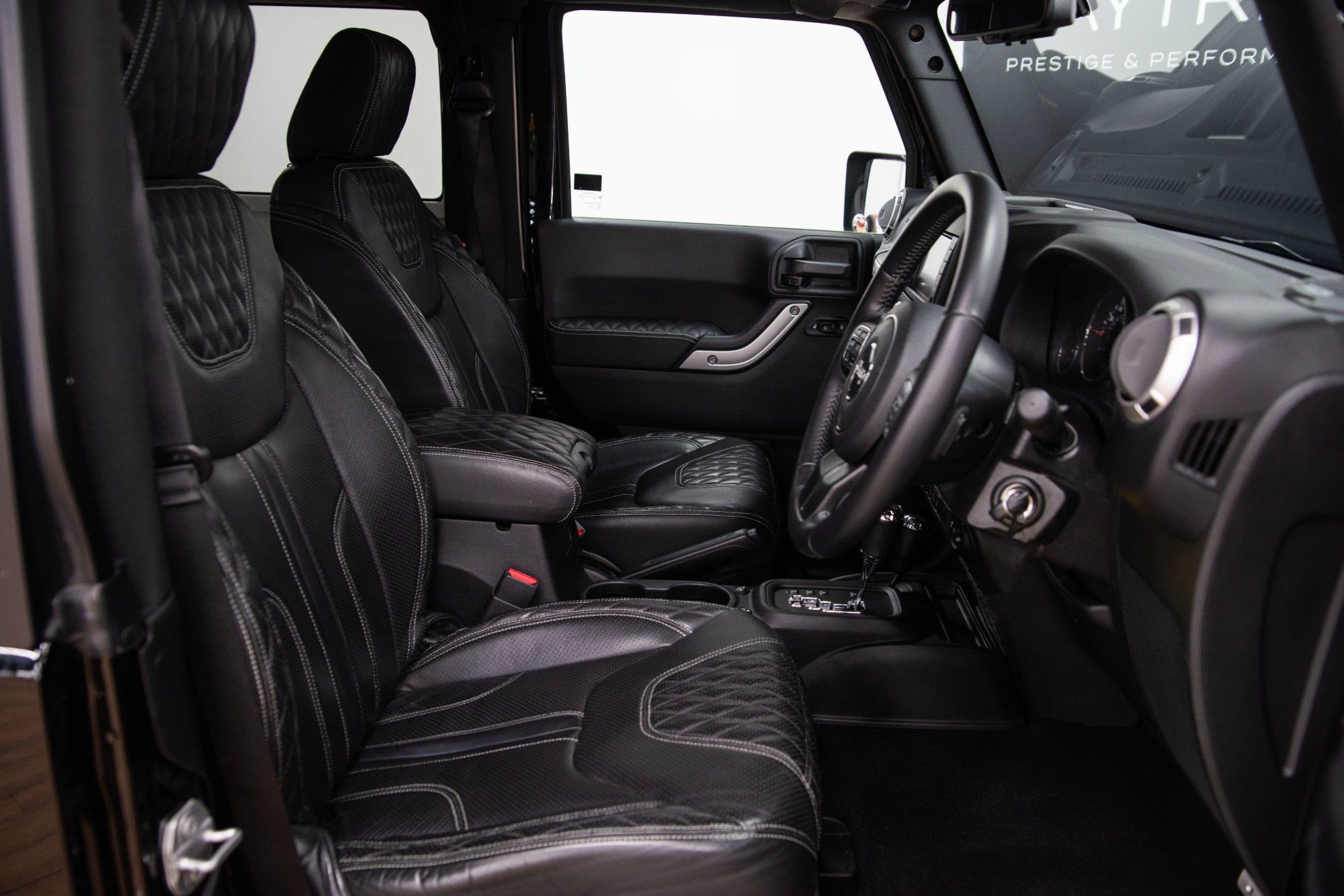 USED 2017 17 JEEP WRANGLER 2.8 CRD Sahara SUV 
