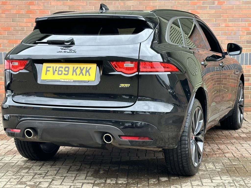 USED 2019 69 JAGUAR F-PACE 3.0 D300 V6 300 Sport SUV 5dr Diesel Auto AWD Euro 6 (s/s) (300 ps) PANORAMIC ROOF|1 YEAR WARRANTY