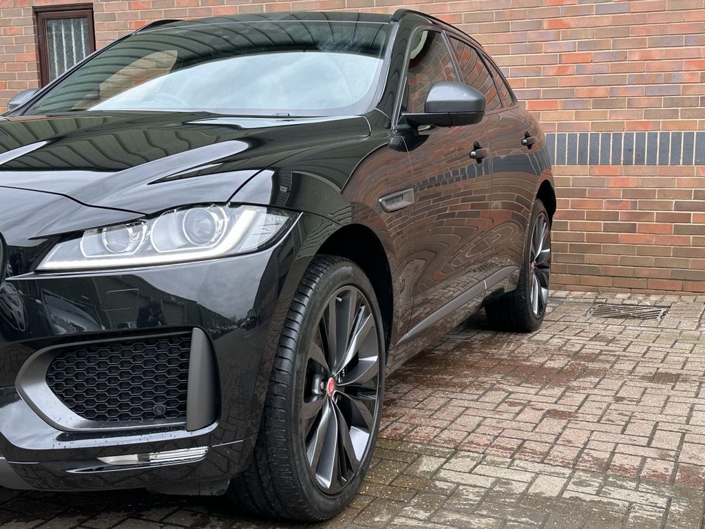 USED 2019 69 JAGUAR F-PACE 3.0 D300 V6 300 Sport SUV 5dr Diesel Auto AWD Euro 6 (s/s) (300 ps) PANORAMIC ROOF|1 YEAR WARRANTY