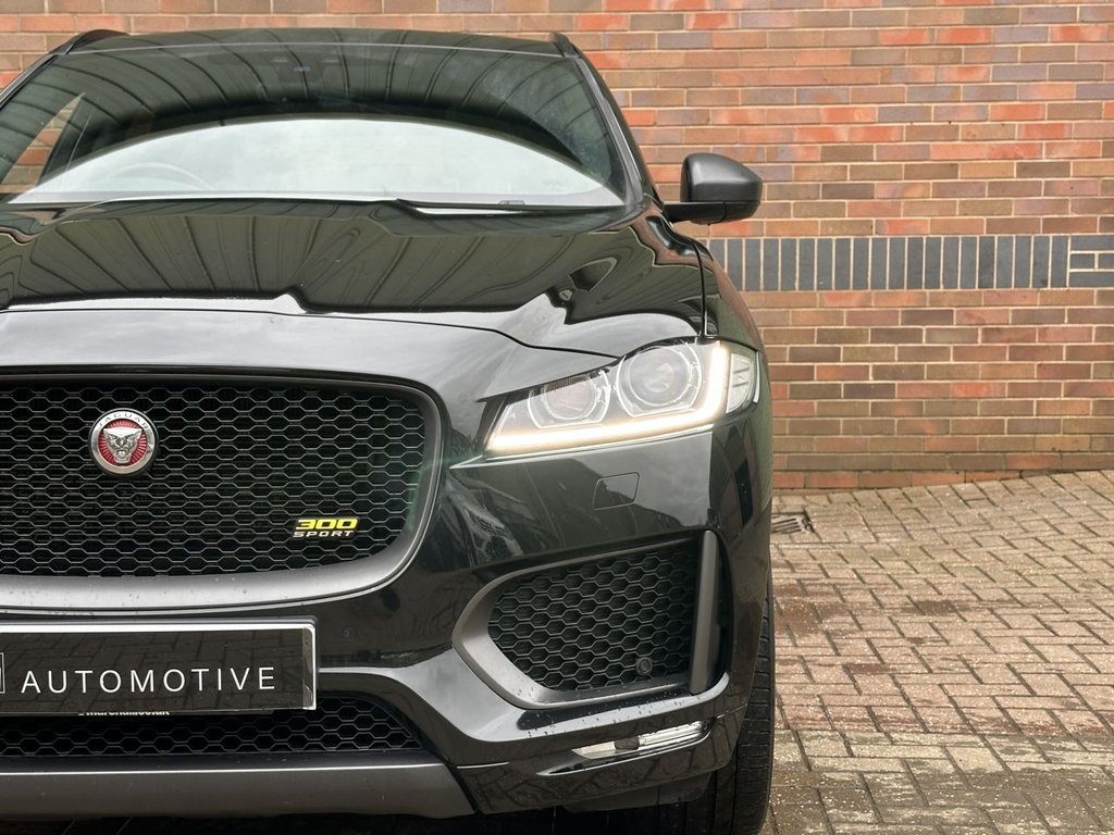 USED 2019 69 JAGUAR F-PACE 3.0 D300 V6 300 Sport SUV 5dr Diesel Auto AWD Euro 6 (s/s) (300 ps) PANORAMIC ROOF|1 YEAR WARRANTY