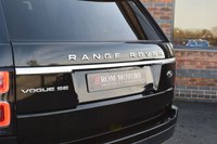 USED 2018 68 LAND ROVER RANGE ROVER 3.0 SD V6 Vogue SE SUV 5dr Diesel Auto 4WD Euro 6 (s/s) (275 ps) 1 OWNER / SLIDING ROOF / HUD