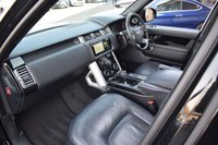 USED 2018 68 LAND ROVER RANGE ROVER 3.0 SD V6 Vogue SE SUV 5dr Diesel Auto 4WD Euro 6 (s/s) (275 ps) 1 OWNER / SLIDING ROOF / HUD