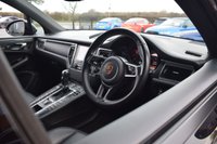 USED 2018 68 PORSCHE MACAN 2.0T SUV 5dr Petrol PDK 4WD Euro 6 (s/s) (252 ps) PAN ROOF / BOSE / PDLS / CAM