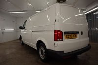USED 2020 70 VOLKSWAGEN e-Transporter e 113 37.3kWh Panel Van 5dr Electric Auto LWB (113 ps) ONLY 1,515 MILES WITH APPLE CARPLAY & PARK DISTANCE CONTROL