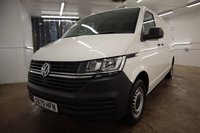 USED 2020 70 VOLKSWAGEN e-Transporter e 113 37.3kWh Panel Van 5dr Electric Auto LWB (113 ps) ONLY 1,515 MILES WITH APPLE CARPLAY & PARK DISTANCE CONTROL