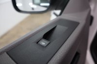 USED 2020 70 VOLKSWAGEN e-Transporter e 113 37.3kWh Panel Van 5dr Electric Auto LWB (113 ps) ONLY 1,515 MILES WITH APPLE CARPLAY & PARK DISTANCE CONTROL