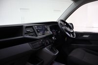 USED 2020 70 VOLKSWAGEN e-Transporter e 113 37.3kWh Panel Van 5dr Electric Auto LWB (113 ps) ONLY 1,515 MILES WITH APPLE CARPLAY & PARK DISTANCE CONTROL