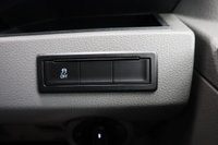 USED 2020 70 VOLKSWAGEN e-Transporter e 113 37.3kWh Panel Van 5dr Electric Auto LWB (113 ps) ONLY 1,515 MILES WITH APPLE CARPLAY & PARK DISTANCE CONTROL
