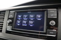 USED 2020 70 VOLKSWAGEN e-Transporter e 113 37.3kWh Panel Van 5dr Electric Auto LWB (113 ps) ONLY 1,515 MILES WITH APPLE CARPLAY & PARK DISTANCE CONTROL