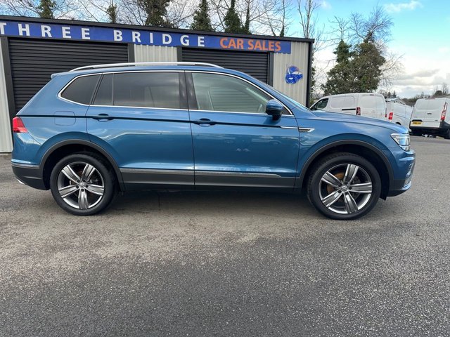 2019 VOLKSWAGEN TIGUAN ALLSPACE - Photo 2