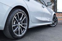 USED 2020 20 BMW 3 SERIES 2.0 330e 12kWh Sport Pro Saloon 4dr Petrol Plug-in Hybrid Auto Euro 6 (s/s) (292 ps) HEATED LEATHER / CARPLAY / FSH
