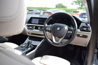 USED 2020 20 BMW 3 SERIES 2.0 330e 12kWh Sport Pro Saloon 4dr Petrol Plug-in Hybrid Auto Euro 6 (s/s) (292 ps) HEATED LEATHER / CARPLAY / FSH