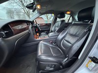 USED 2005 55 JAGUAR XJ 2.7 TDVi Sovereign Saloon 4dr Diesel Automatic (214 g/km, 204 bhp) 