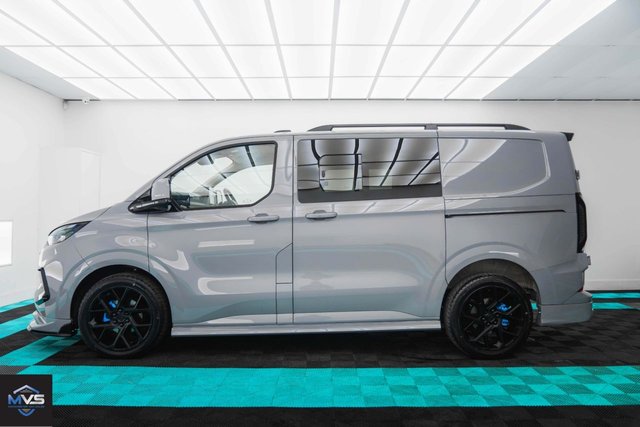 2024 Ford Transit Custom - Photo 11