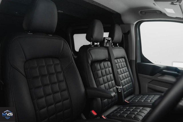 2024 Ford Transit Custom - Photo 3