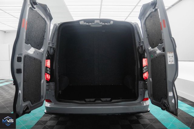 2024 Ford Transit Custom - Photo 9