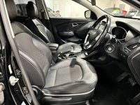 USED 2013 63 HYUNDAI IX35 2.0 CRDi SE SUV 5dr Diesel Auto 4WD Euro 5 (Nav) (134 bhp) 