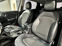 USED 2013 63 HYUNDAI IX35 2.0 CRDi SE SUV 5dr Diesel Auto 4WD Euro 5 (Nav) (134 bhp) 